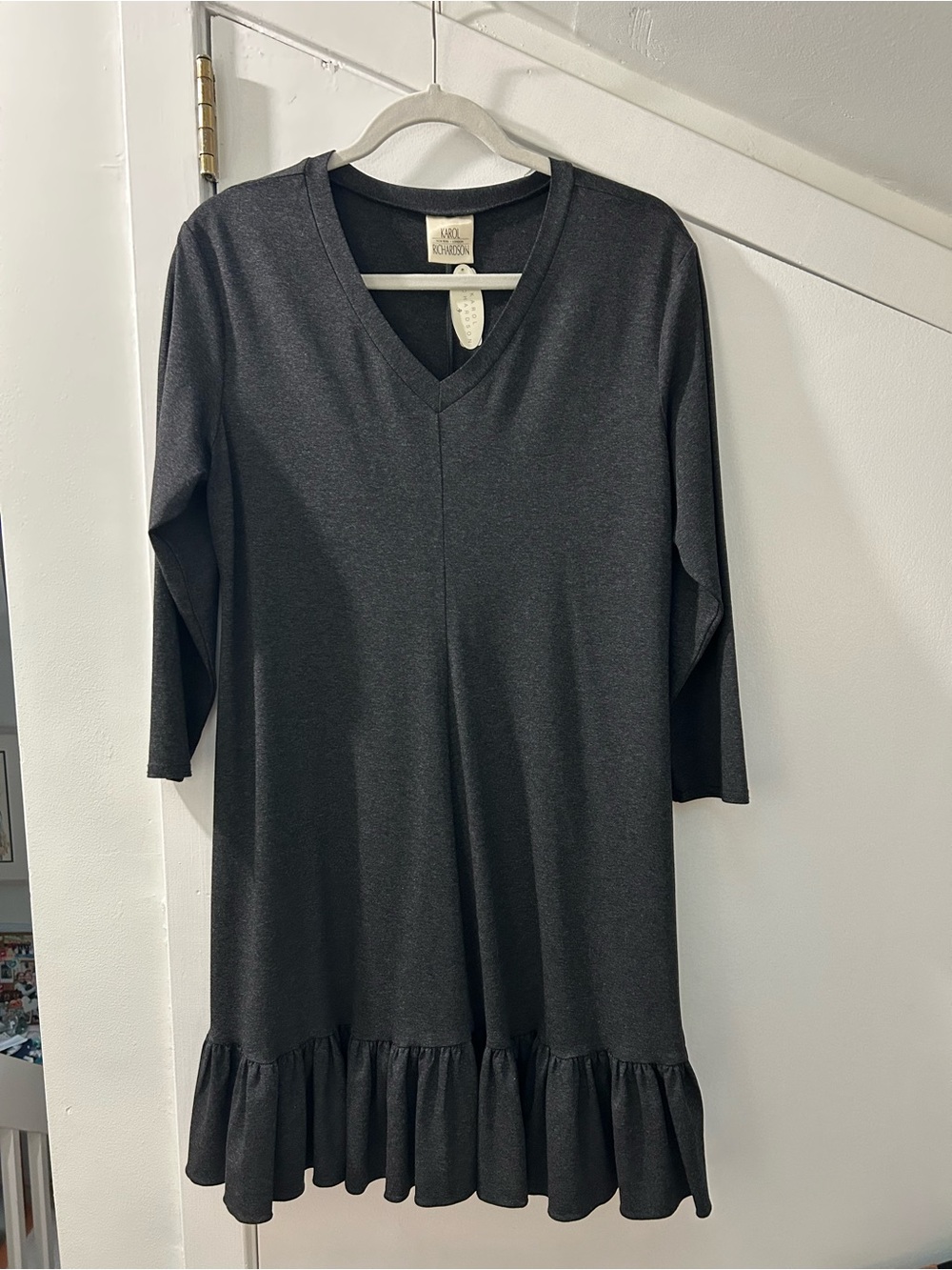 KAROL RICHARDSON NWT Charcoal V-Neck Ruffle-Hem Mini Dress